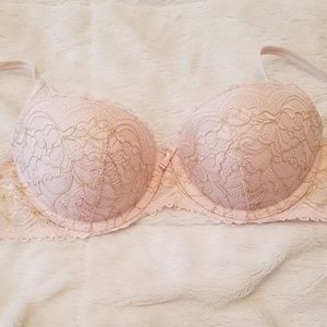 🌷 Sexy Pink Lace Bra